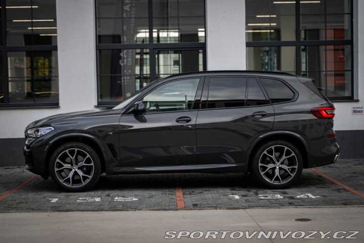 BMW X5 xDrive40i mHEV M-Packet 2022