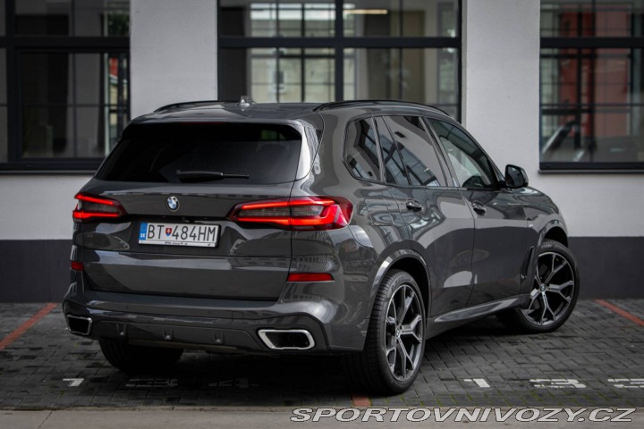 BMW X5 xDrive40i mHEV M-Packet 2022