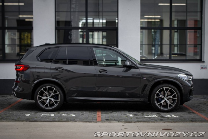 BMW X5 xDrive40i mHEV M-Packet 2022