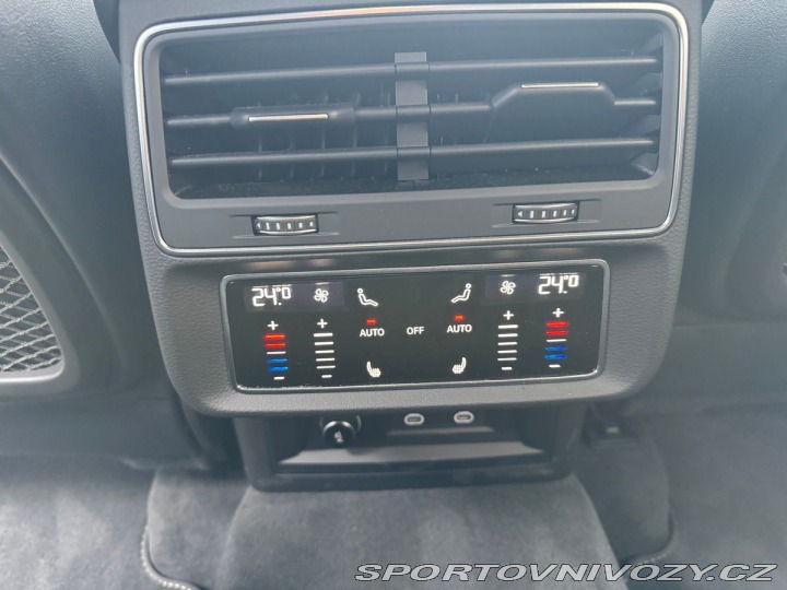 Audi SQ8 TFSI 373kW PPF 2023