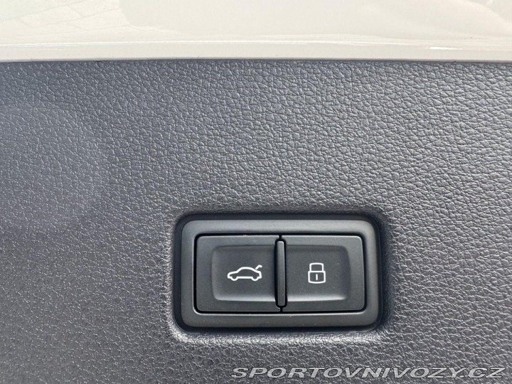 Audi SQ8 TFSI 373kW PPF 2023