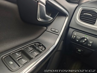 Volvo S60 2.4 D5 AWD R-Design 158kW 2011