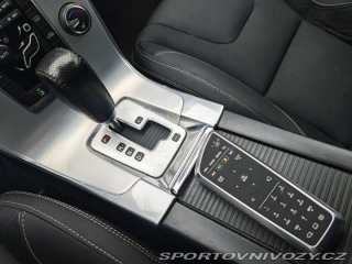 Volvo S60 2.4 D5 AWD R-Design 158kW 2011