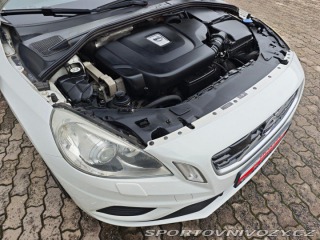 Volvo S60 2.4 D5 AWD R-Design 158kW 2011