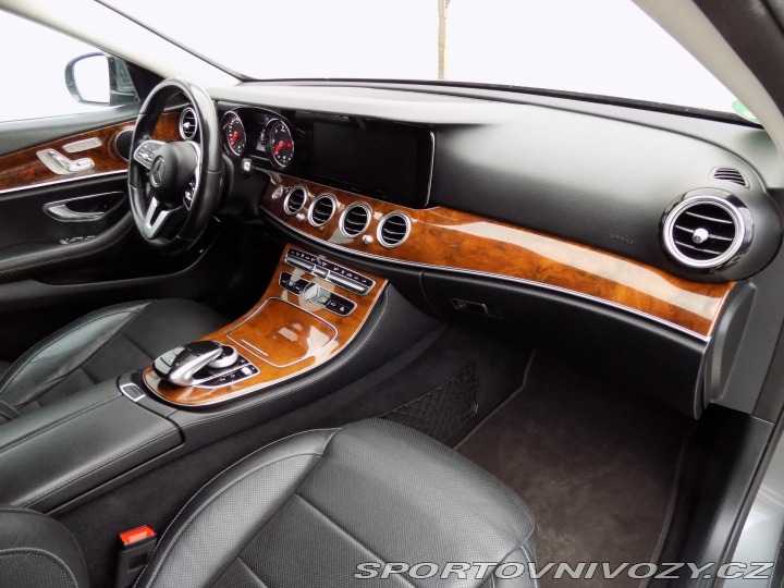 Mercedes-Benz E 400d/4-M/Full-LED/Webasto 2018