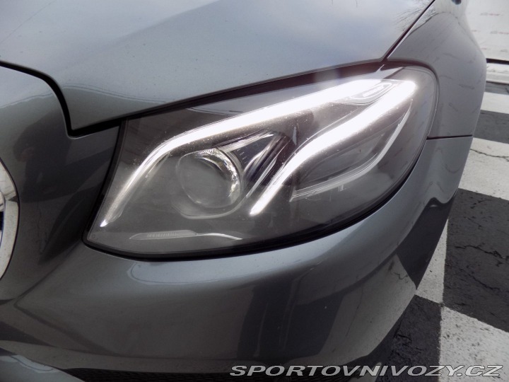 Mercedes-Benz E 400d/4-M/Full-LED/Webasto 2018