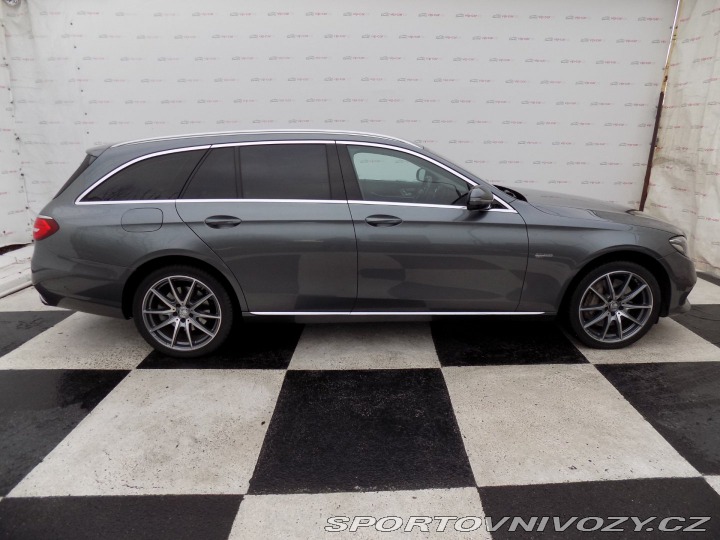 Mercedes-Benz E 400d/4-M/Full-LED/Webasto 2018