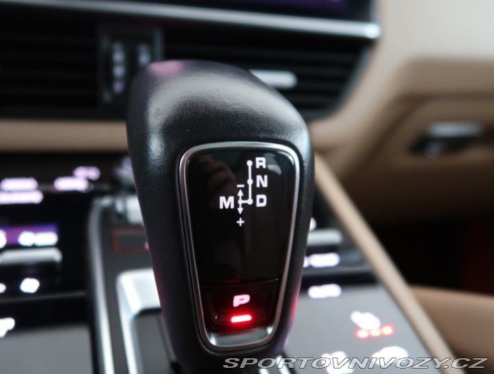 Porsche Cayenne V6 2022