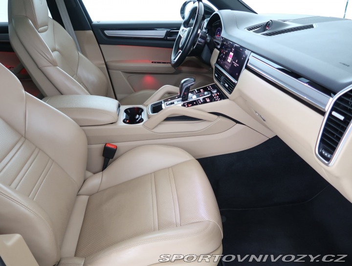 Porsche Cayenne V6 2022