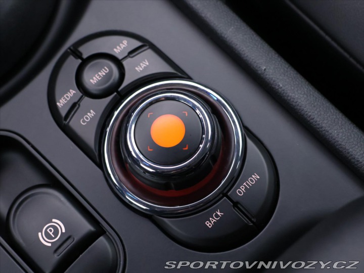 Mini Clubman 2,0 i 141kW S Aut. LED Ků 2021