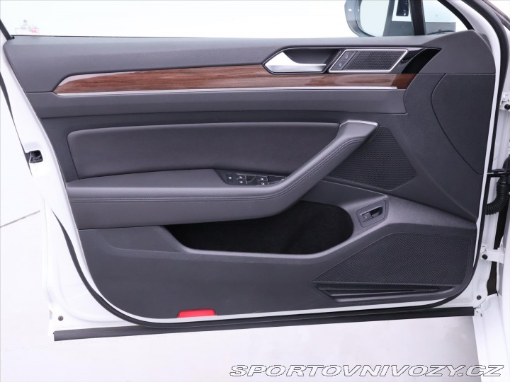 Volkswagen Ostatní modely Passat 2,0 TDI 140kW 4Motion CZ 2016