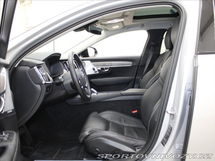 Volvo V90 2,0 B6 Ultimate B&W A 2022