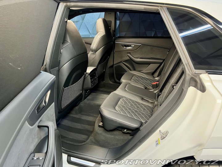 Audi Ostatní modely Q8 60TFSI e 290KW QUATTRO, V 2025
