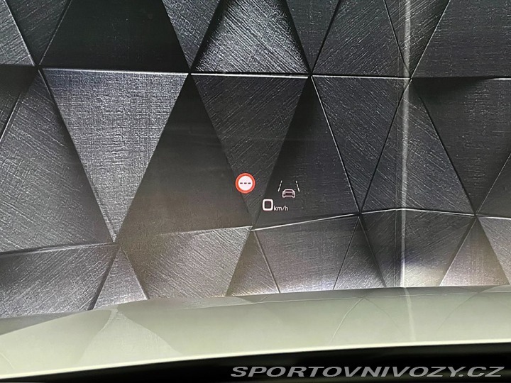 Audi Ostatní modely Q8 60TFSI e QUATTRO, PANORAM 2025