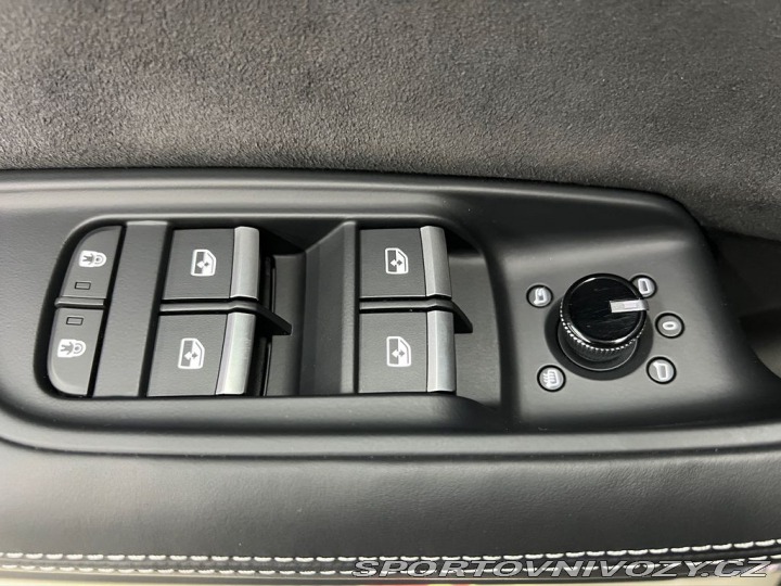 Audi Ostatní modely Q8 60TFSI e QUATTRO, MASÁŽE, 2025