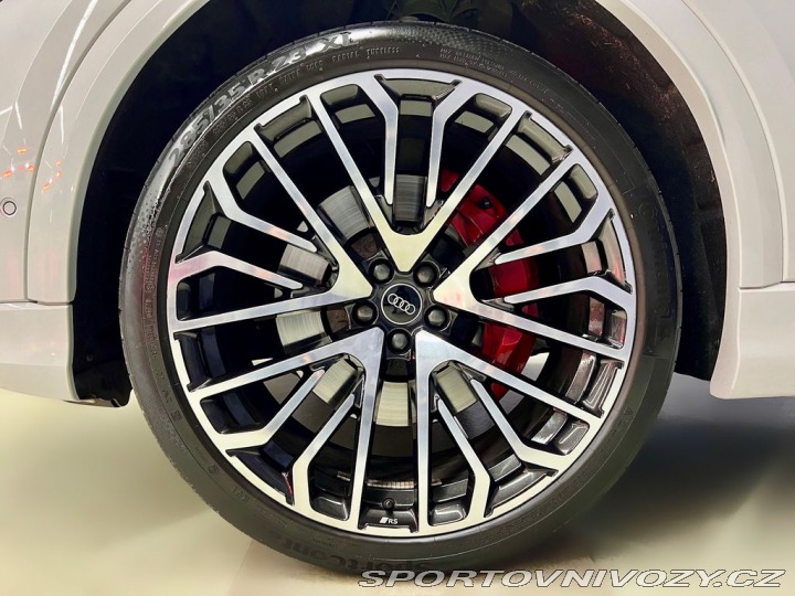 Audi Ostatní modely Q8 60TFSI e QUATTRO, MASÁŽE, 2025