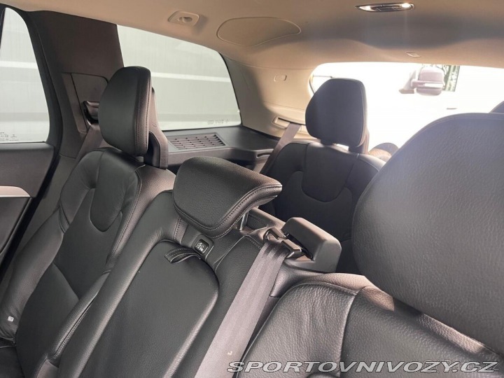 Volvo Ostatní modely XC90 2,0   7 MÍSTNÉ, ODPOČET D 2016