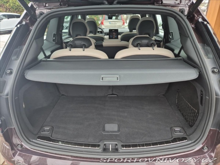 Volvo Ostatní modely EX90 TWIN Performance 7 MÍST B 2025