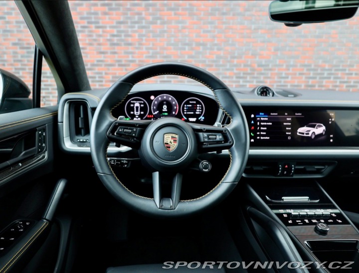 Porsche Cayenne Coupe 3.0 V6 E-Hybrid 34 2025