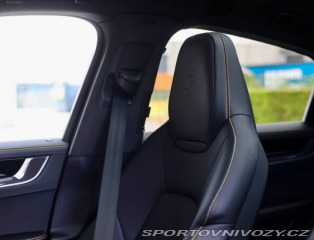 Porsche Cayenne Coupe 3.0 V6 E-Hybrid 34 2025