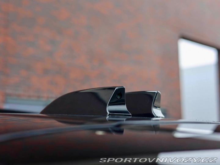 Ostatní značky Ostatní modely Land Rover Range Rover  P550e Autobiography *23” 2024