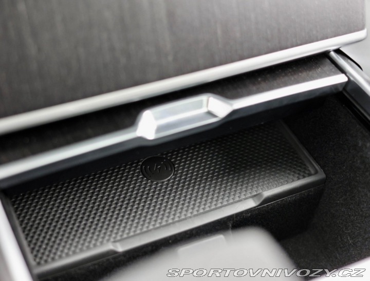 Ostatní značky Ostatní modely Land Rover Range Rover  P550e Autobiography *23” 2024