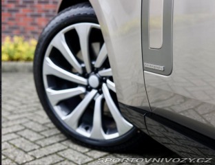 Ostatní značky Ostatní modely Land Rover Range Rover  P550e Autobiography *23” 2024