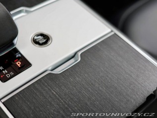 Ostatní značky Ostatní modely Land Rover Range Rover  P550e Autobiography *23” 2024