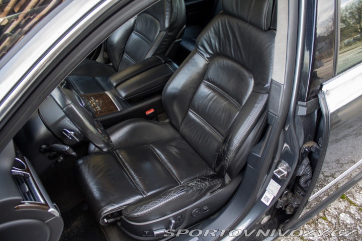 Audi S8 5.2 V10 Quattro / AJ NA 2007