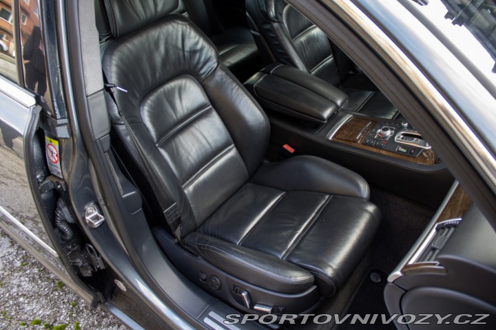 Audi S8 5.2 V10 Quattro / AJ NA 2007