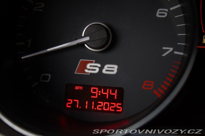 Audi S8 5.2 V10 Quattro / AJ NA 2007