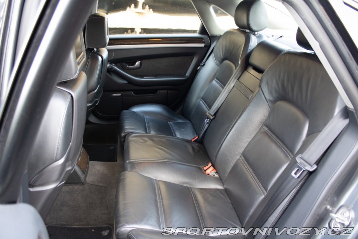 Audi S8 5.2 V10 Quattro / AJ NA 2007