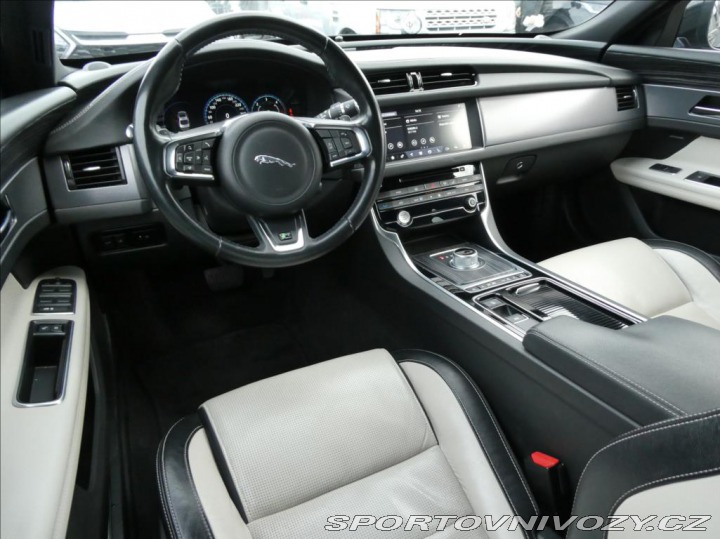 Jaguar XF 3,0 30D R-Sport,2.maj,ČR, 2016