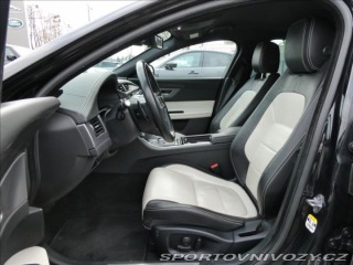 Jaguar XF 3,0 30D R-Sport,2.maj,ČR, 2016