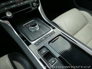 Jaguar XF 3,0 30D R-Sport,2.maj,ČR, 2016