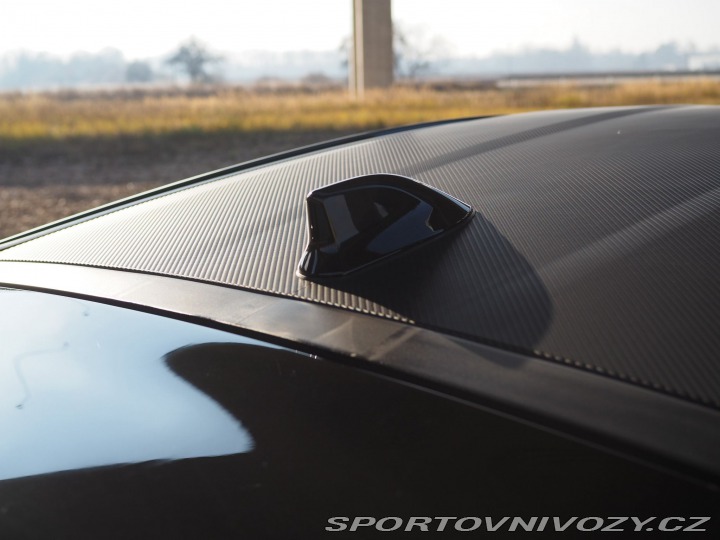 Toyota Yaris PERFORMANCE 2020