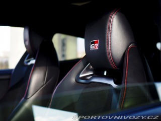 Toyota Yaris PERFORMANCE 2020