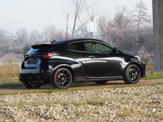 Toyota Yaris PERFORMANCE 2020