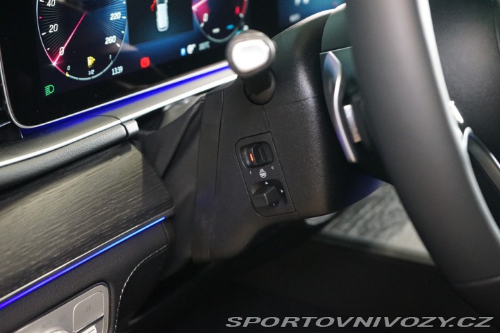 Mercedes-Benz Ostatní modely GLE 450d 4M*AMG*NEZ.TOP*360*P 2025