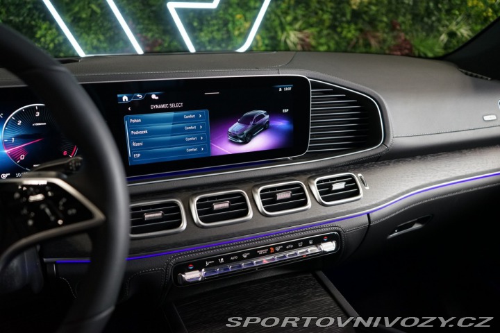 Mercedes-Benz Ostatní modely GLE 450d 4M*AMG*NEZ.TOP*360*P 2025