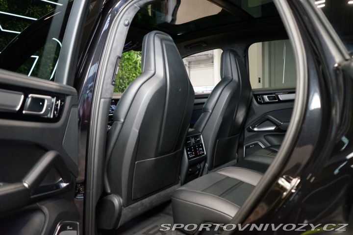 Porsche Cayenne TURBO*APPROVED*PASM*PDLS+ 2018