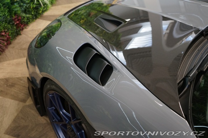 Porsche 718 SPYDER RS*WEISSACH*CARBON 2024