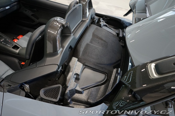 Porsche 718 SPYDER RS*WEISSACH*CARBON 2024