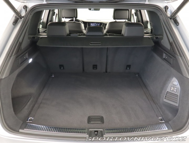 Volkswagen Ostatní modely Touareg R-Line 3.0 TDI 2021