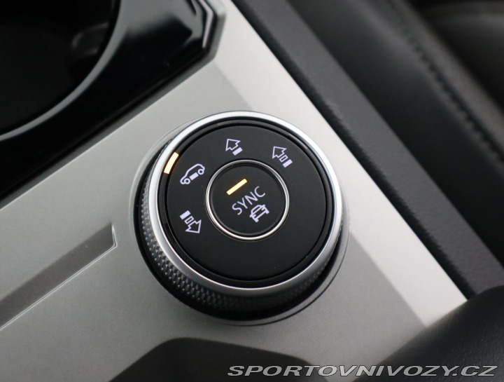 Volkswagen Ostatní modely Touareg R-Line 3.0 TDI 2021