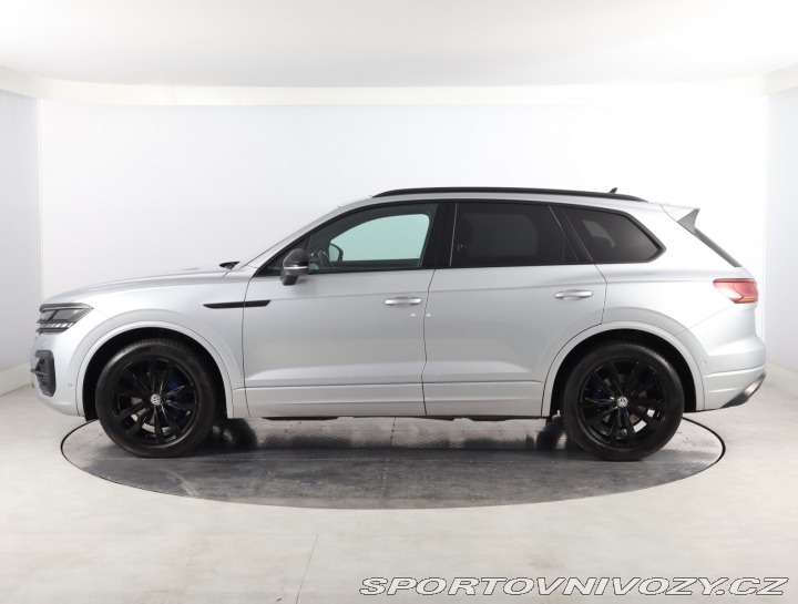 Volkswagen Ostatní modely Touareg R-Line 3.0 TDI 2021