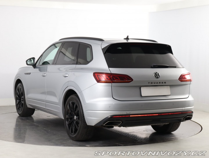Volkswagen Ostatní modely Touareg R-Line 3.0 TDI 2021