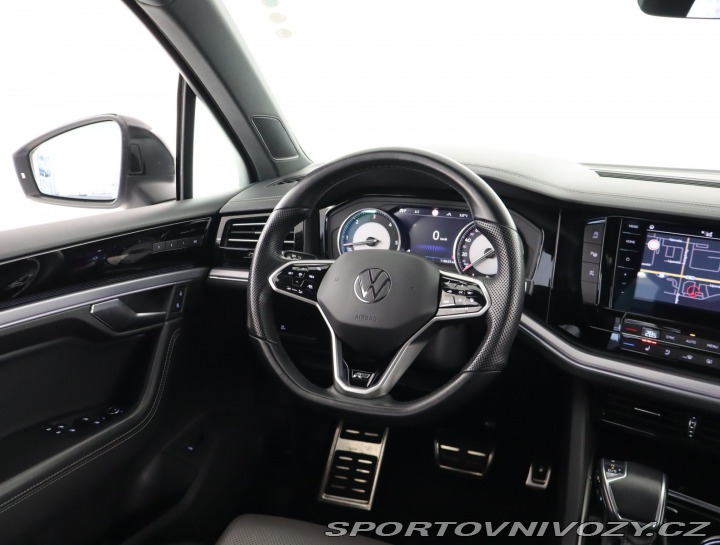Volkswagen Ostatní modely Touareg R-Line 3.0 TDI 2021