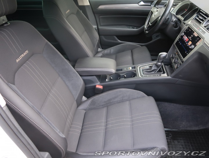 Volkswagen Ostatní modely Passat Alltrack 2.0 BiTDI 2017