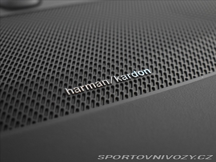 Volvo Ostatní modely XC90 2,0 T8  Plus Dark 2025